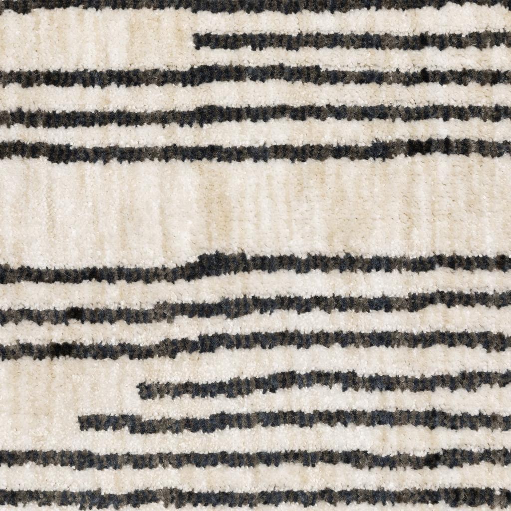 Oriental Weavers Hunter HNT04 Black Rectangle Indoor Runner Stripe Pattern-