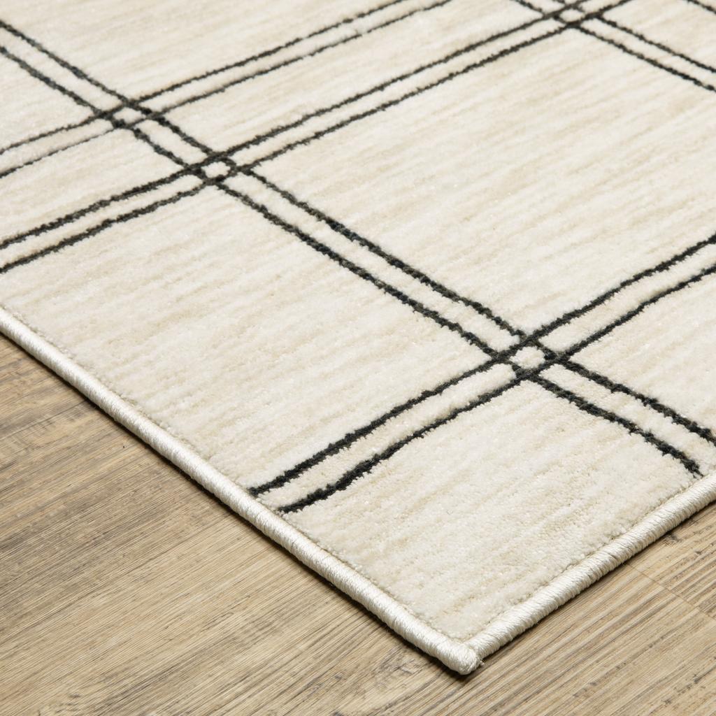 Oriental Weavers Hunter HNT07 Beige Rectangle Indoor Area Rug Geometric Pattern-