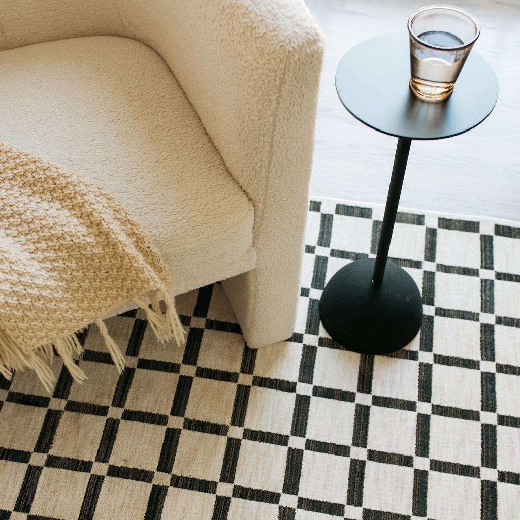 Oriental Weavers Hunter HNT08 Beige Rectangle Indoor Area Rug Geometric Pattern-