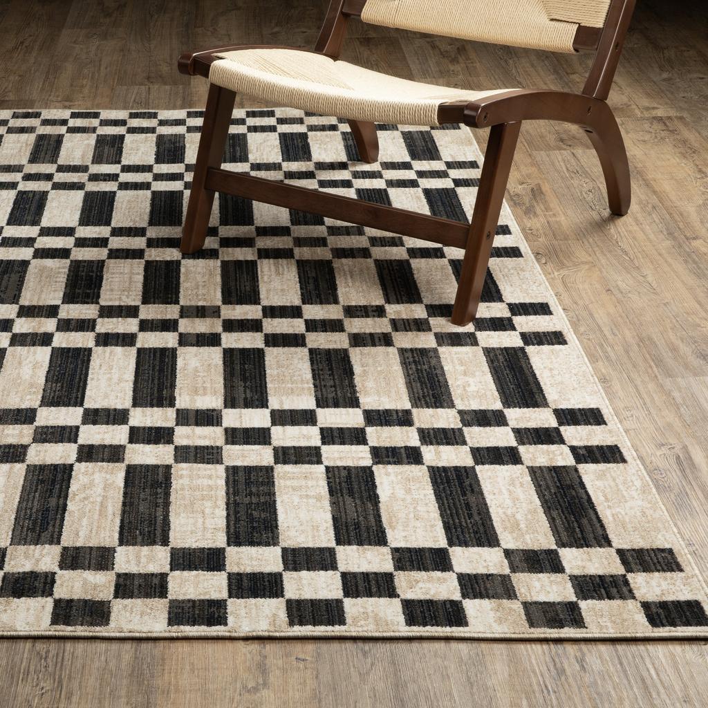 Oriental Weavers Hunter HNT10 Beige Rectangle Indoor Runner Geometric Pattern-