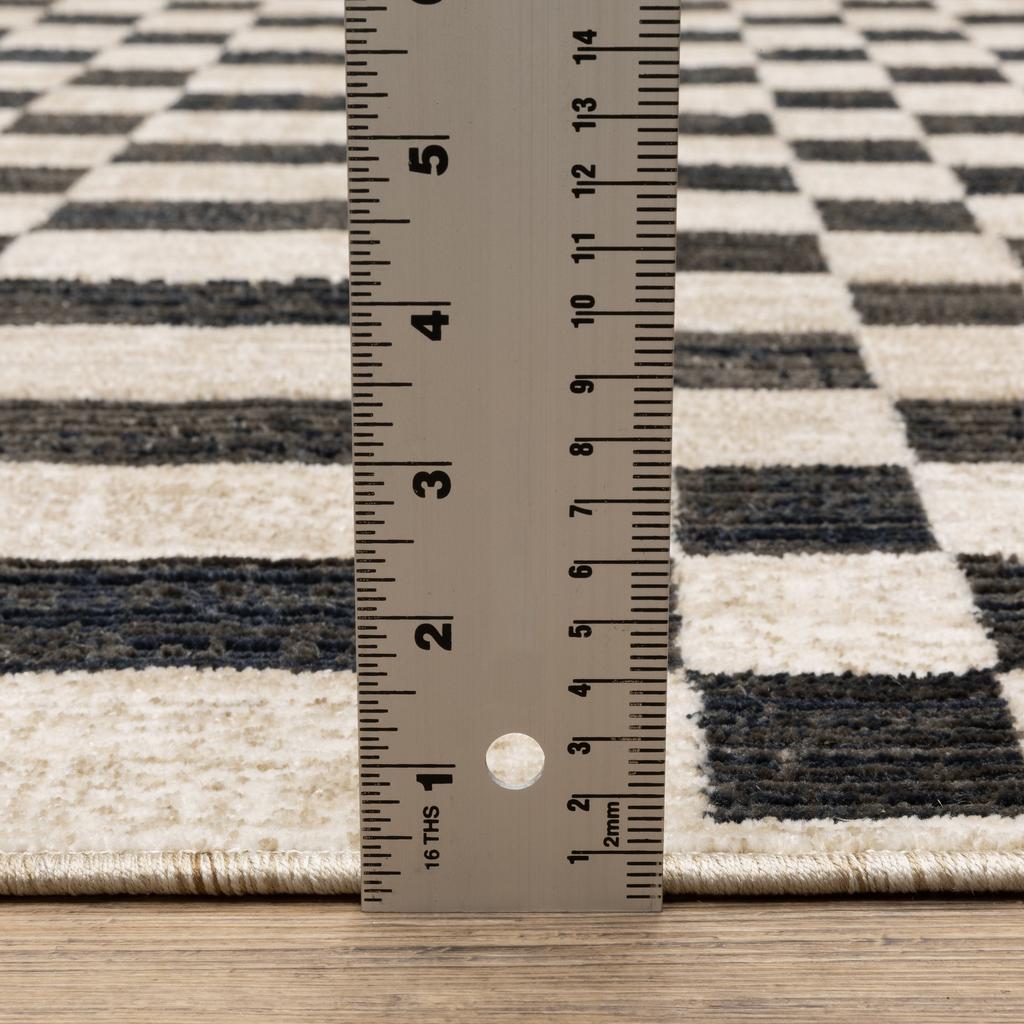 Oriental Weavers Hunter HNT10 Beige Rectangle Indoor Area Rug Geometric Pattern-