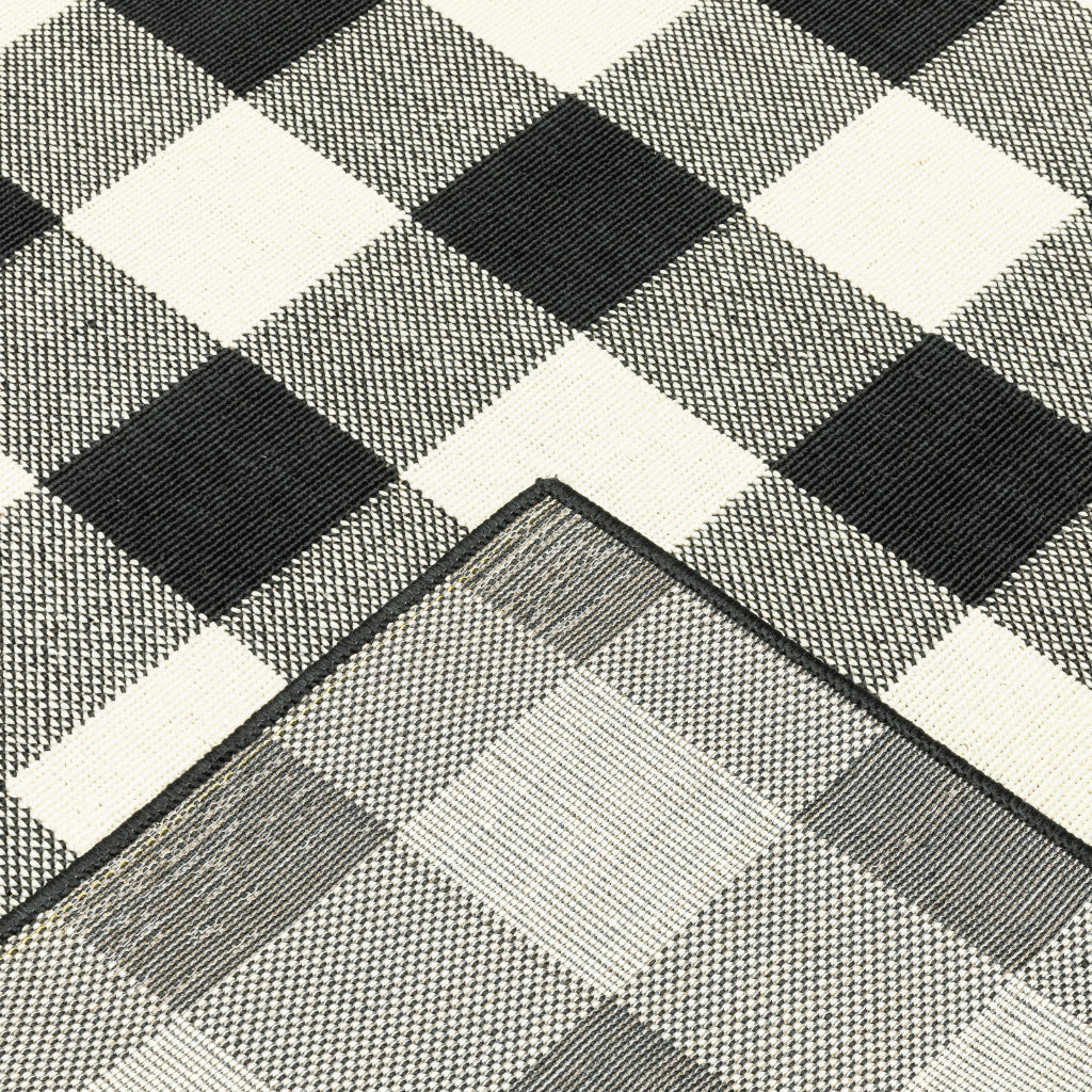 Oriental Weavers Marina 1932K Black/Ivory Rectangle Indoor / Outdoor Area Rug - Stain Resistant Machine Made Patio Rug with Geometric Pattern
