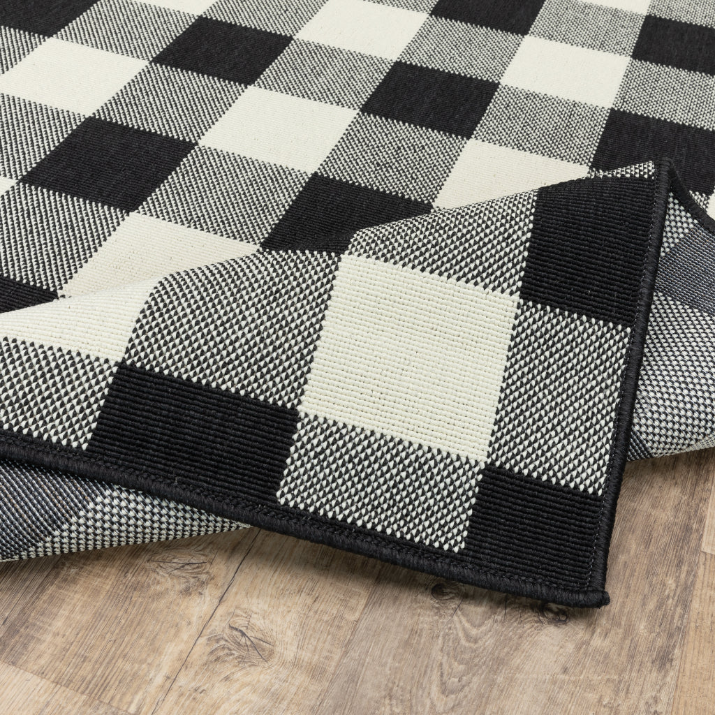 Oriental Weavers Marina 1932K Black/Ivory Rectangle Indoor / Outdoor Area Rug - Stain Resistant Machine Made Patio Rug with Geometric Pattern