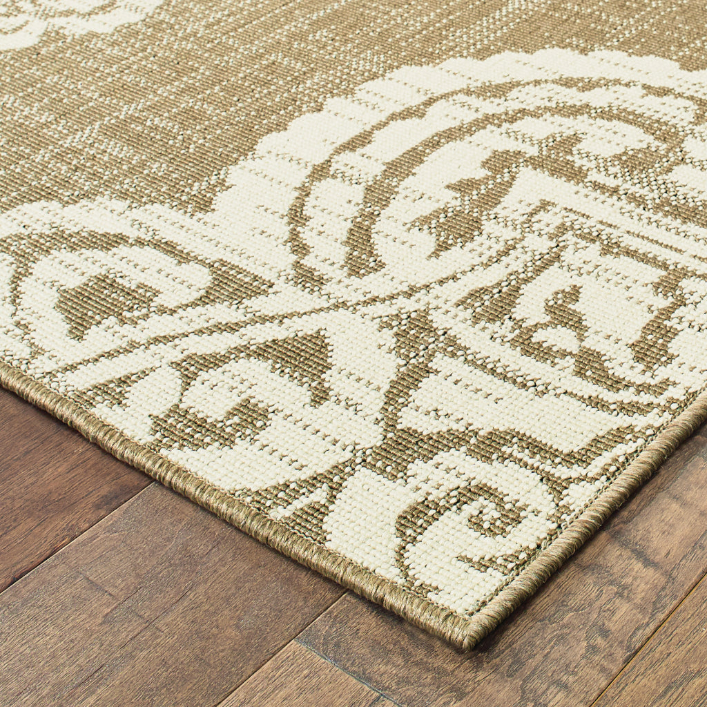 Oriental Weavers Marina 5929J Tan/Ivory Rectangle Indoor / Outdoor Runner - Stain Resistant Machine Made Entryway &amp; Hallway Runner with Medallion Pattern