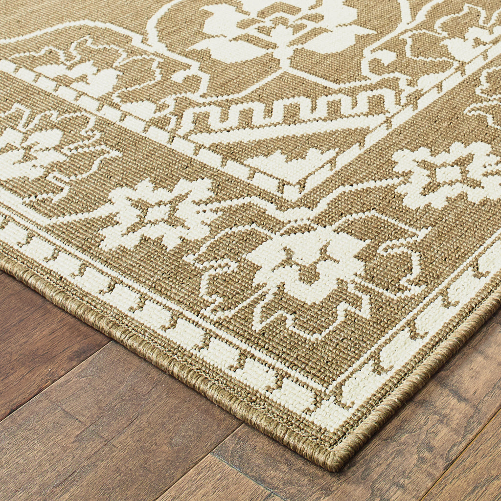 Oriental Weavers Marina 7764J Tan/Ivory Rectangle Indoor / Outdoor Runner - Stain Resistant Machine Made Entryway &amp; Hallway Runner with Medallion Pattern
