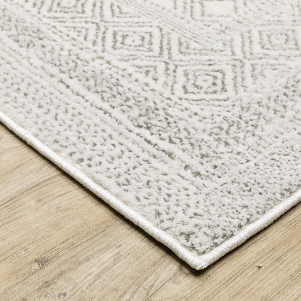 Oriental Weavers Montecito 094W8 Gray Rectangle Indoor Area Rug - Trendy Stain Resistant Low Pile Rug with Diamond Design