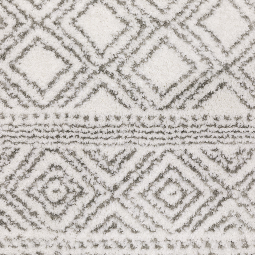 Oriental Weavers Montecito 094W8 Gray Rectangle Indoor Runner - Trendy Stain Resistant Low Pile Rug with Diamond Design