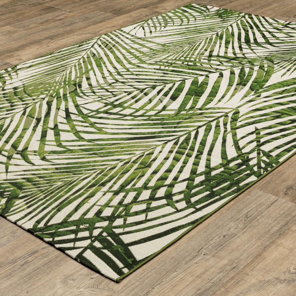 Oriental Weavers Naples 1572X Green Rectangle Indoor/Outdoor Area Rug Botantical Pattern-
