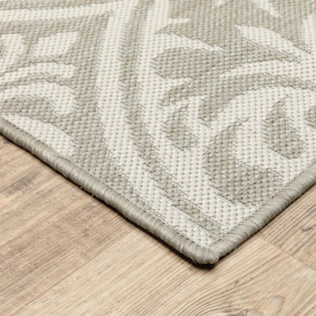 Oriental Weavers Portofino 1831H Grey/Ivory Rectangle Indoor / Outdoor Area Rug - Stain Resistant Machine Made Patio Rug