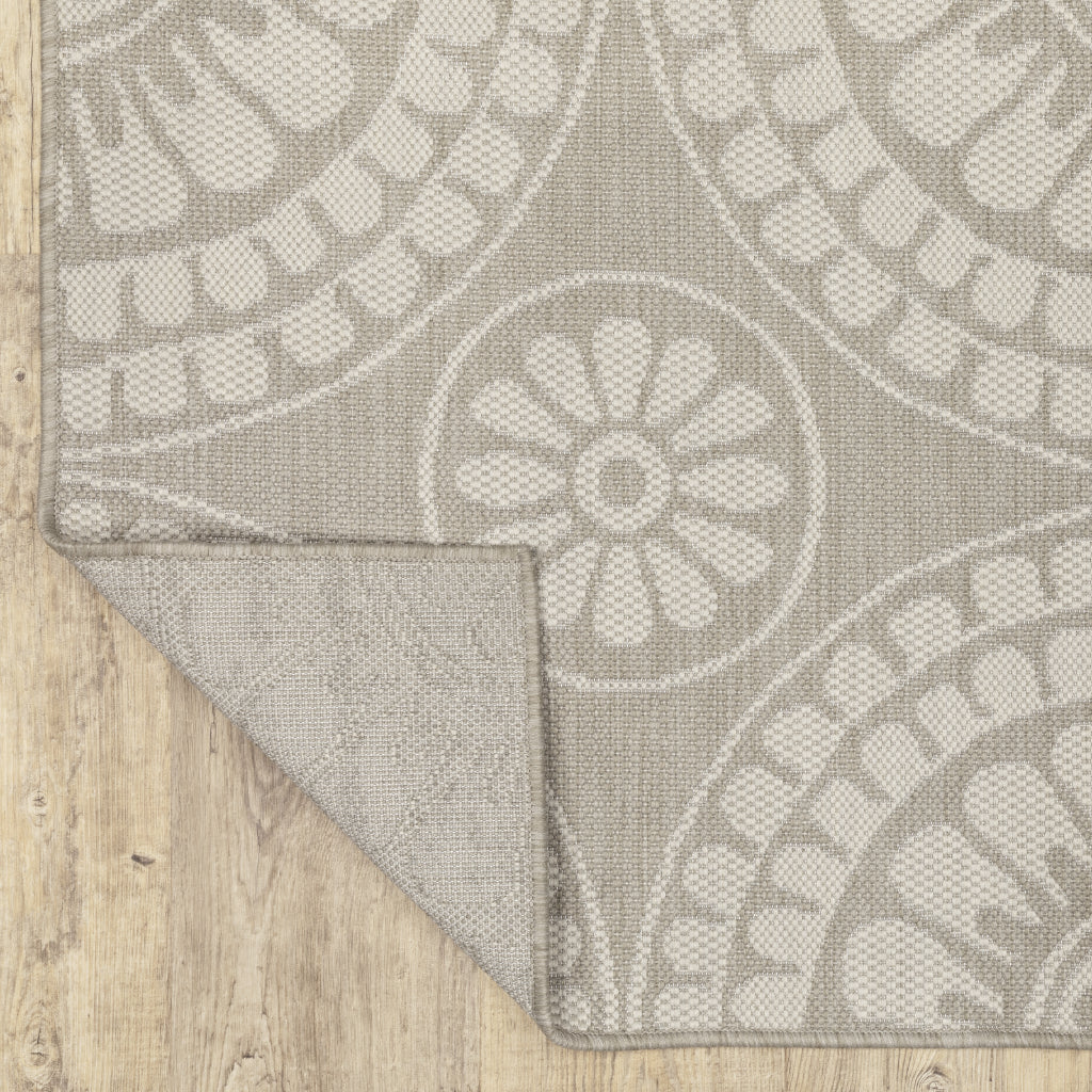 Oriental Weavers Portofino 1832H Grey/Ivory Rectangle Indoor / Outdoor Area Rug - Stain Resistant Machine Made Patio Rug