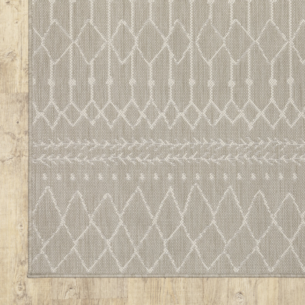 Oriental Weavers Portofino 670H4 Grey/Ivory Rectangle Indoor / Outdoor Runner - Stain Resistant Machine Made Entryway &amp; Hallway Runner