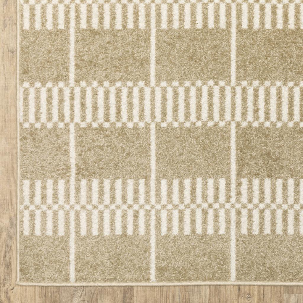 Oriental Weavers Quinn QUI05 Beige Rectangle Indoor Area Rug Geometric Pattern-