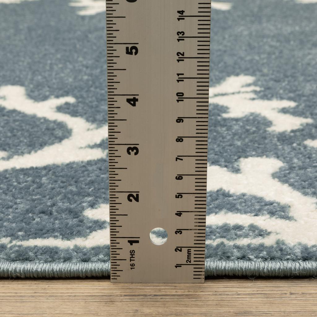 Oriental Weavers Quinn QUI07 Blue Rectangle Indoor Area Rug Botanical Pattern-