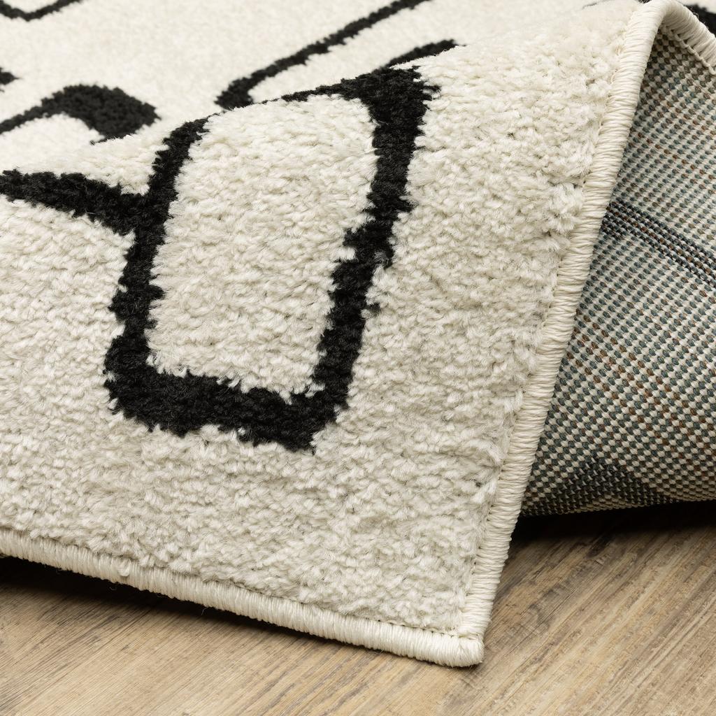 Oriental Weavers Quinn QUI11 Beige Rectangle Indoor Runner Geometric Pattern-