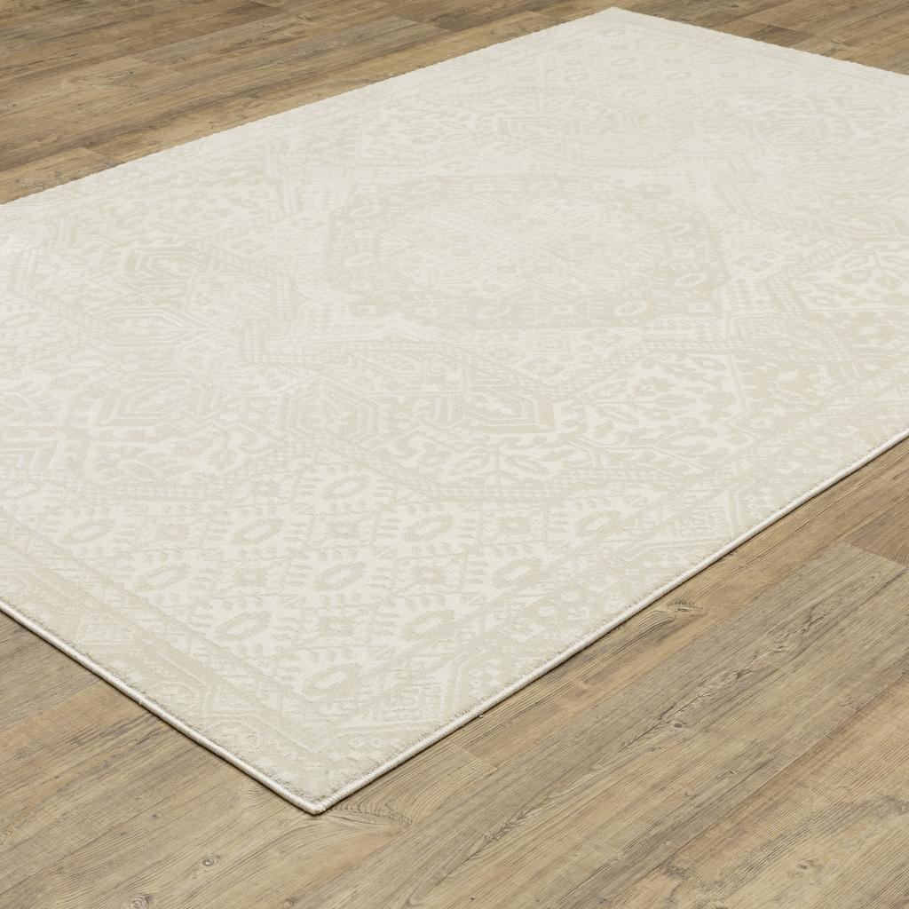 Oriental Weavers Raylan RAY09 Ivory Rectangle Indoor Area Rug Medallion Pattern-