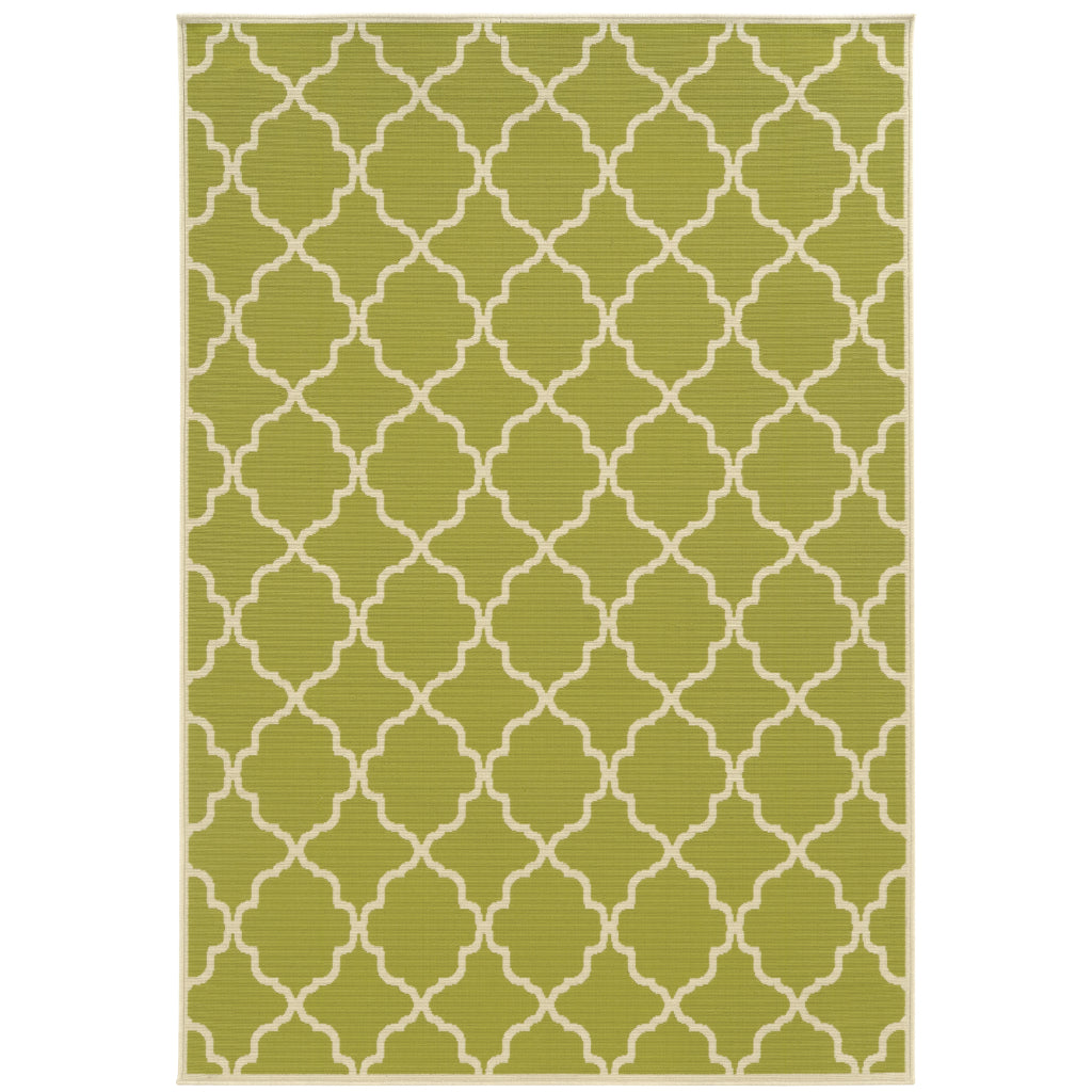 Oriental Weavers Riviera 4770M Green/Ivory Rectangle Indoor / Outdoor Area Rug - Stain Resistant Machine Made Patio Rug with Trellis Pattern