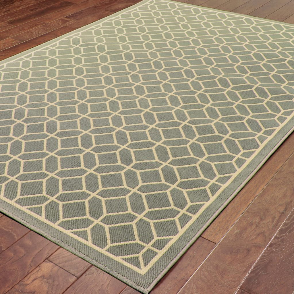 Oriental Weavers Riviera 4771M Grey/Ivory Rectangle Indoor / Outdoor Area Rug - Stain Resistant Machine Made Patio Rug with Geometric Pattern