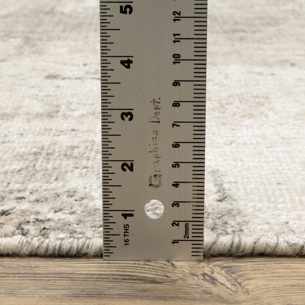 Oriental Weavers Solstice SLS01 Grey Rectangle Indoor Area Rug Abstract Pattern-