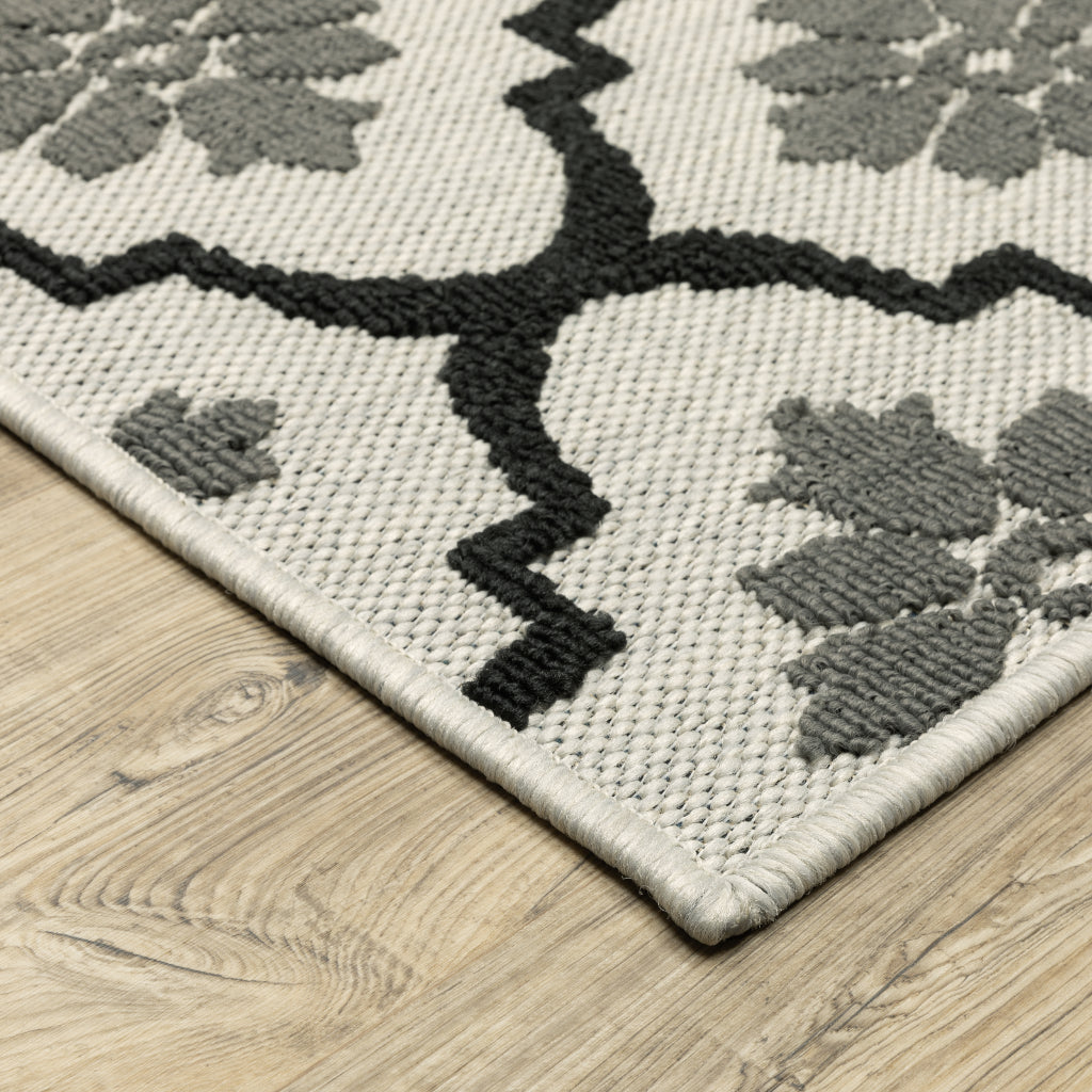 Oriental Weavers Torrey 5562E Light Grey/Black Rectangle Indoor / Outdoor Runner - Stain Resistant Machine Made Entryway &amp; Hallway Runner with Geometric Pattern