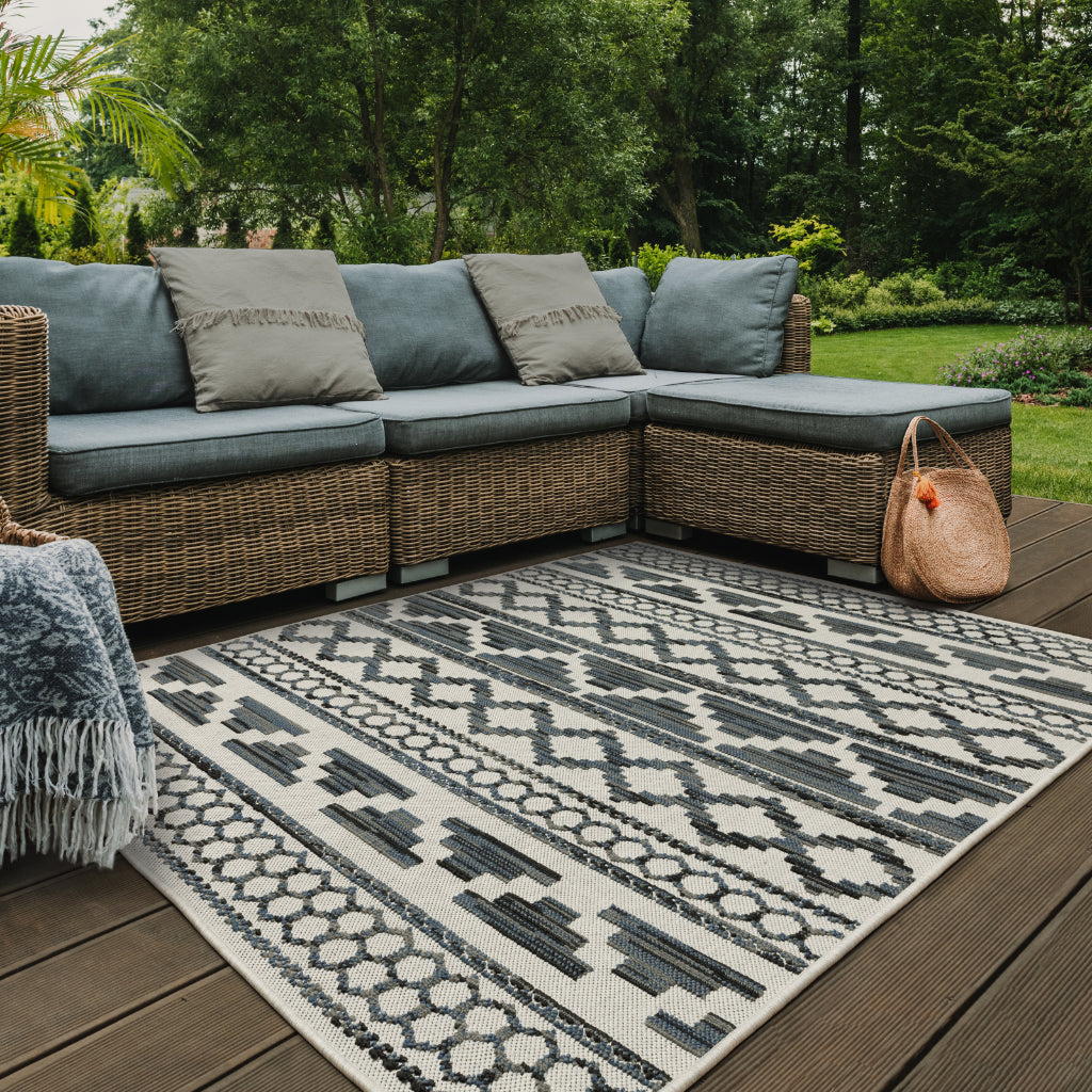 Oriental Weavers Torrey 005Y1 Light Grey/Blue Rectangle Indoor / Outdoor Area Rug - Stain Resistant Machine Made Patio Rug with Geometric Pattern