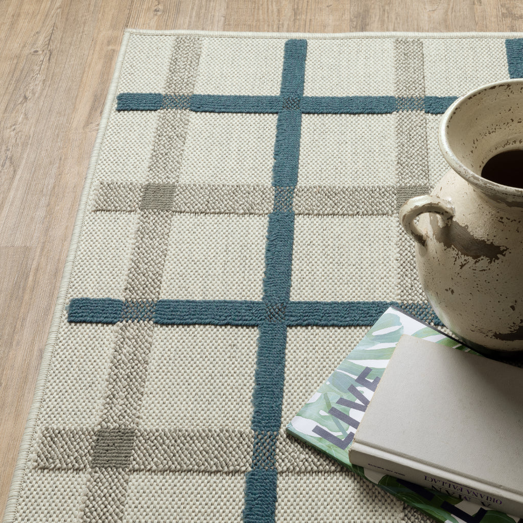 Oriental Weavers Torrey 7150H Light Grey/Blue Rectangle Indoor / Outdoor Area Rug - Stain Resistant Machine Made Patio Rug with Geometric Pattern