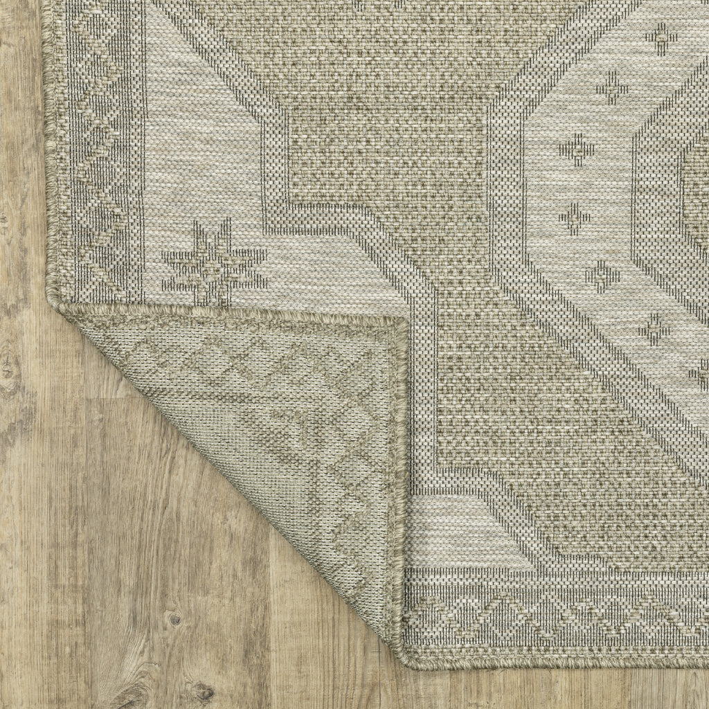 Oriental Weavers Tortuga TR08A Beige Rectangle Indoor Area Rug - Traditional Stain Resistant Rug with Medallion Design