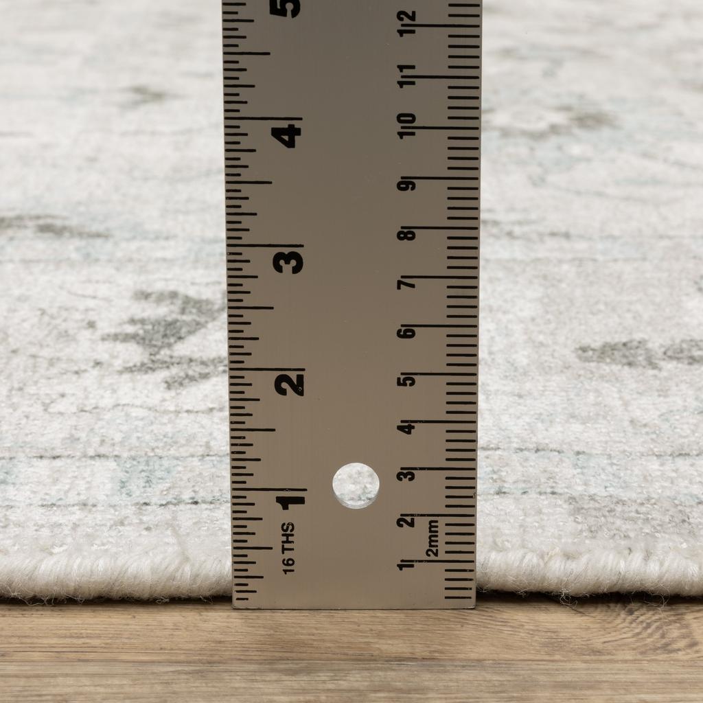 Oriental Weavers Windham WIN04 Ivory Rectangle Indoor Area Rug Oriental Pattern-