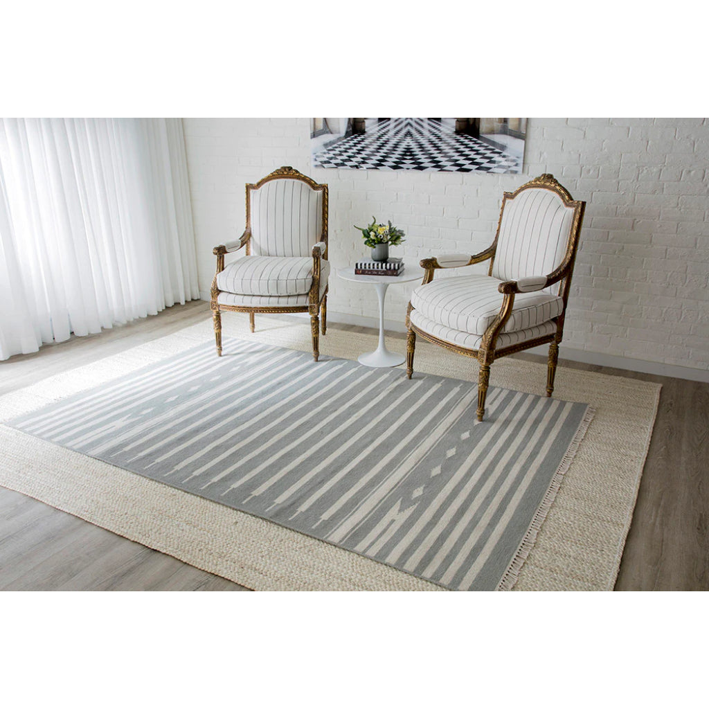 Momeni Billings THO-1 Grey Thompson by Erin Gates Hand-Woven Bohemian Area Rug &amp; Runner - Comfortable Low Pile Rug with Stripe &amp; Tribal Design Made of 100% Wool